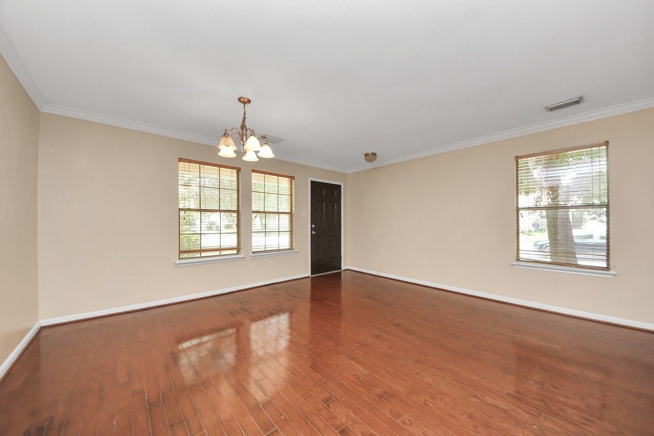 8127 Tassel Field Ln - Photo 5 of 41