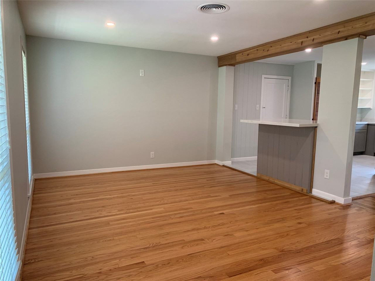 4322 Kingfisher Dr - Photo 6 of 33