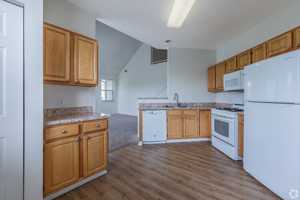 featured image of 422 Eagle Point Drive