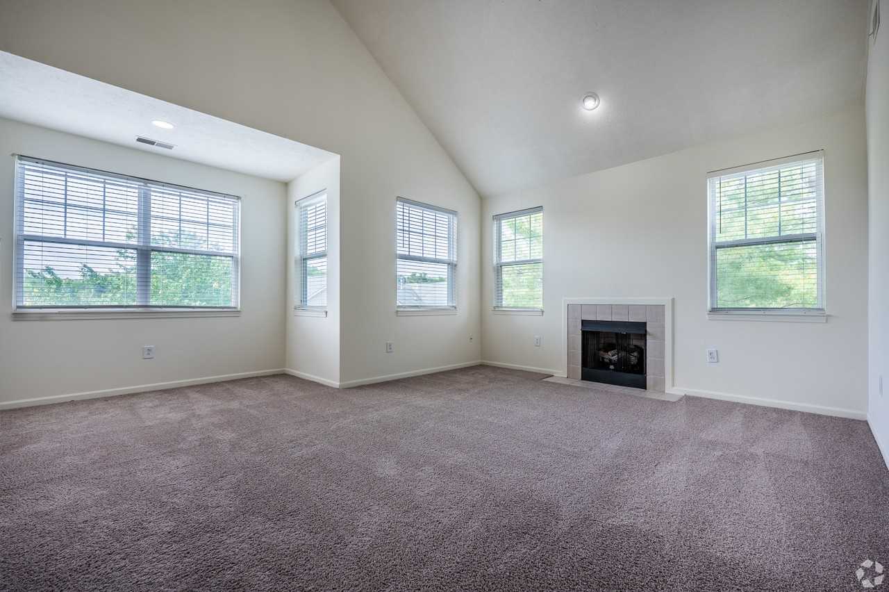 The Fairway - Photo 5 of 27