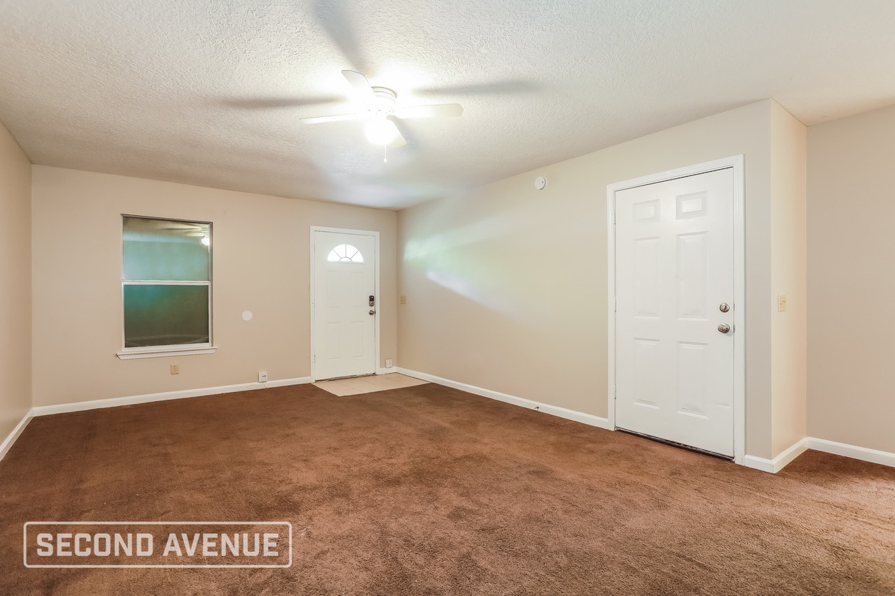 9421 Waynesboro Ave - Photo 3 of 19