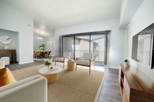 featured image of 3035 W 39th St