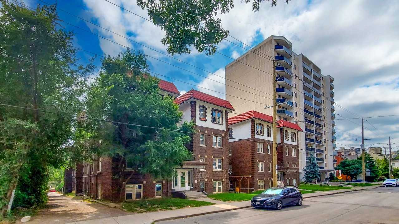 Bold Street Apartments - Photo 2 of 39