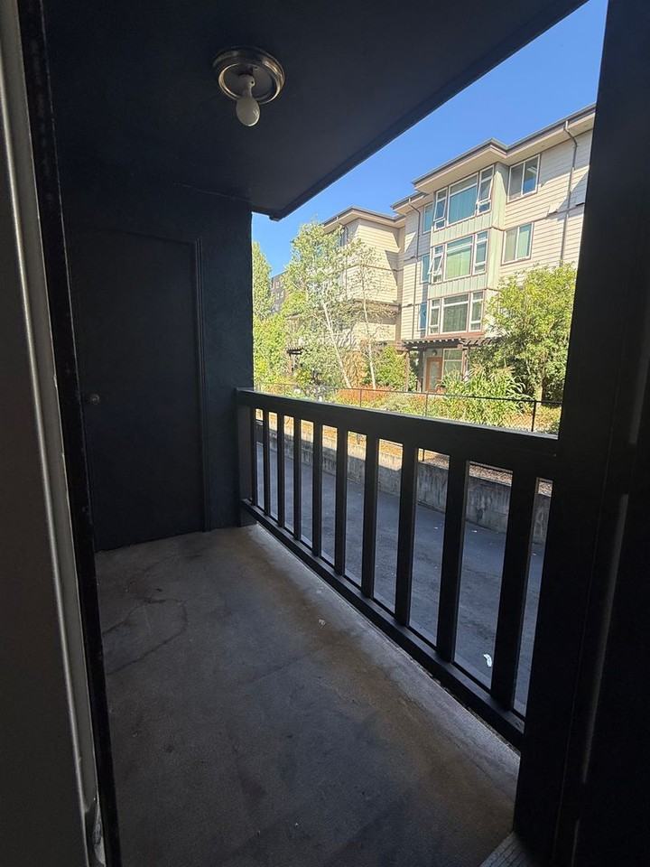 Carlynn Apartments - Photo 7 of 20