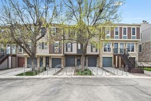 2578 E Nichols Cir - Photo 1 of 1