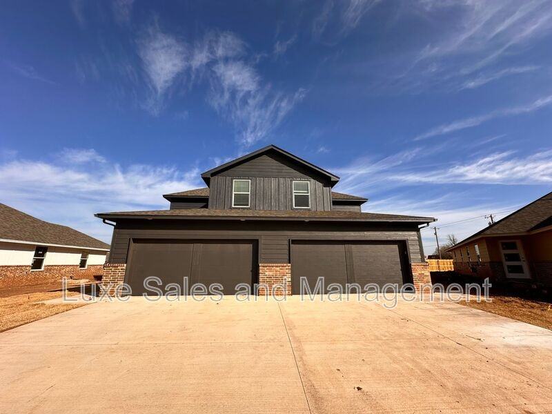 10528 Harvest Moon Ave - Photo 3 of 37