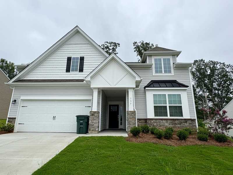 137 Somerset Ln - Photo 2 of 35