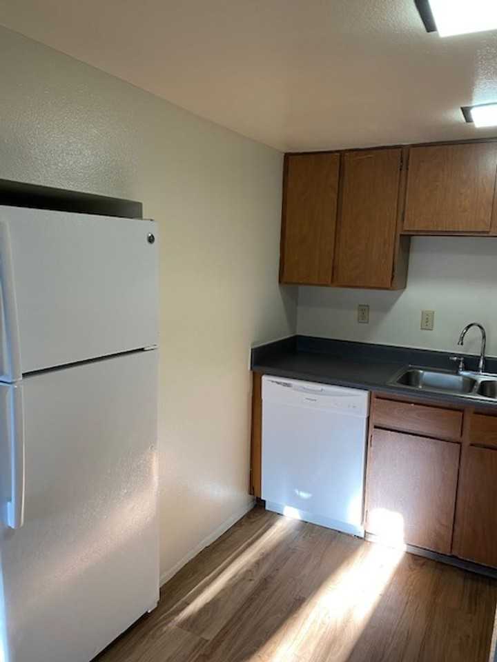 3900 El Potrero Lane #19 - Photo 4 of 12