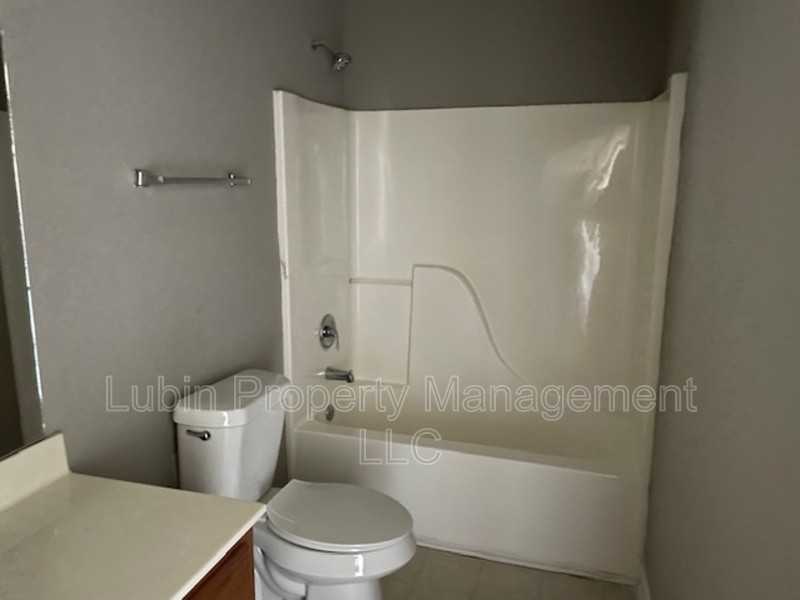 2715 Longshadow Ln - Photo 6 of 6