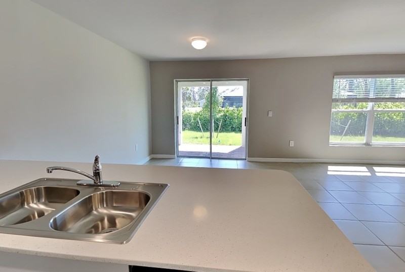 4731 Gillot Blvd - Photo 7 of 25