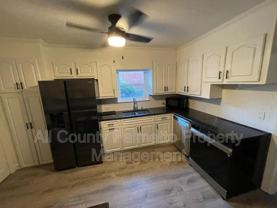 110 Gordon St - Photo 1 of 1