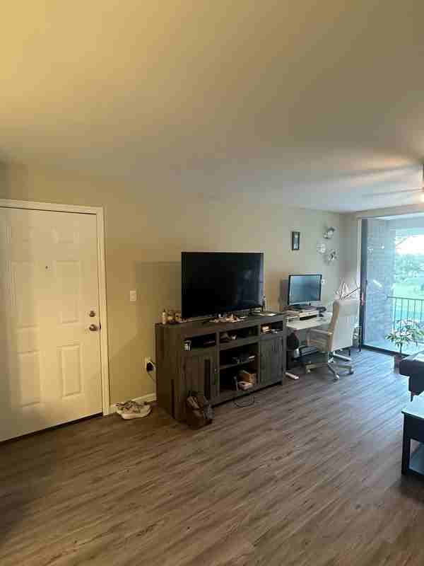 466A Liberty St #304 - Photo 2 of 7