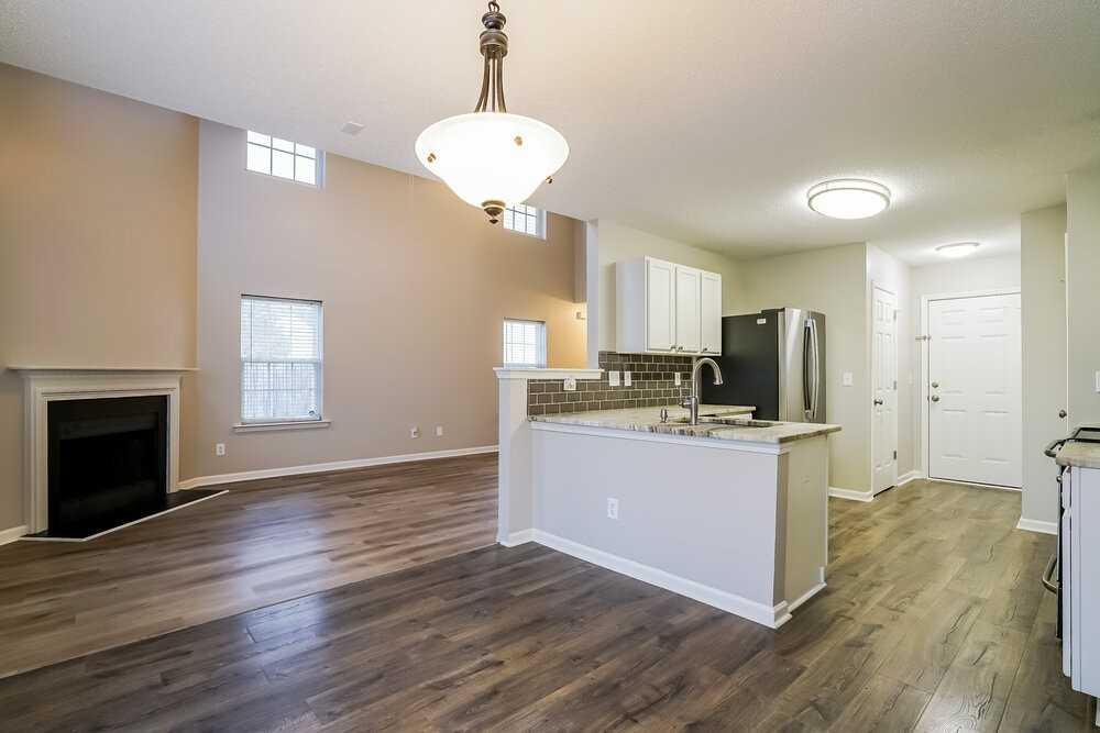7205 Brighton Hill Ln - Photo 6 of 17
