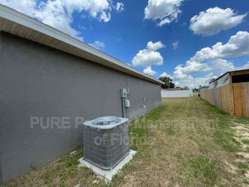 15611 Sw 28th Avenue Rd - Photo 3 of 33