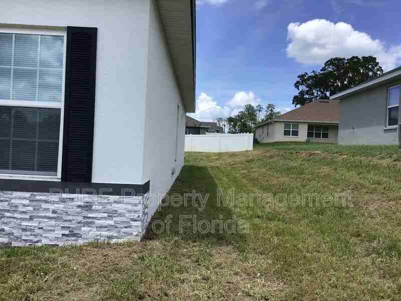 4285 Nw 1st Court Rd - Photo 4 of 37