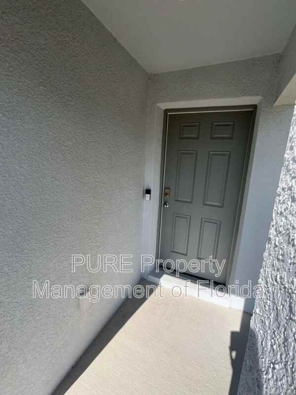 8618 Sw 46th Ave - Photo 5 of 38