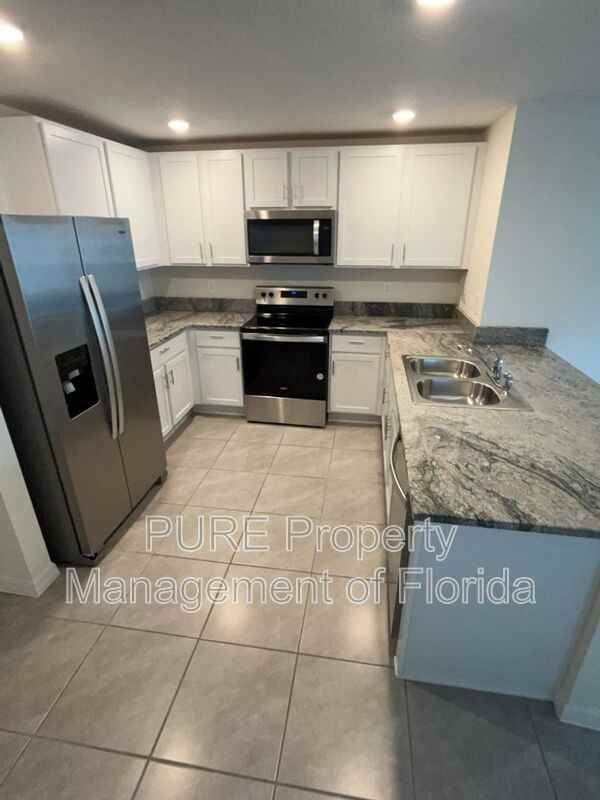 8618 Sw 46th Ave - Photo 7 of 38