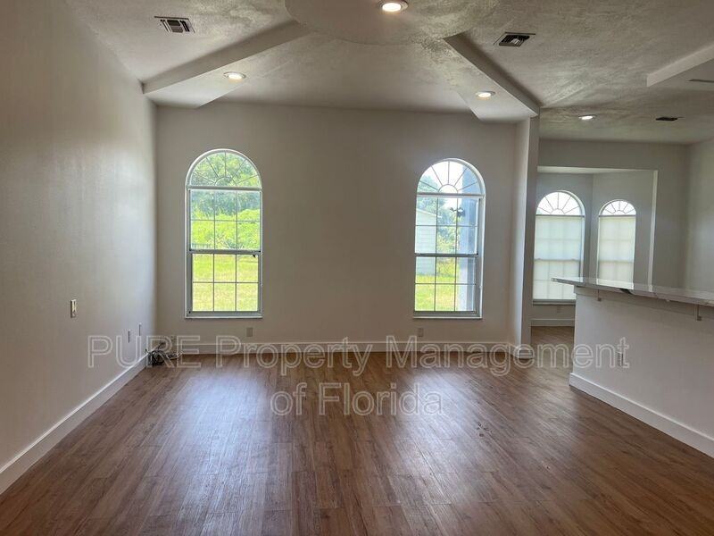 14232 Sw 8th Ave - Photo 5 of 50