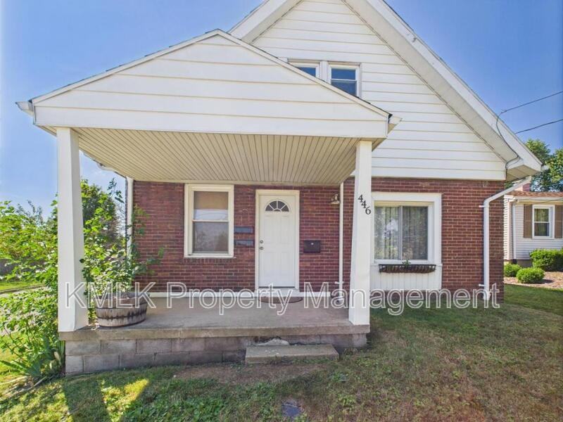 446 Brandon Ave - Photo 2 of 24