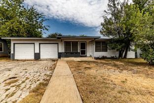 832 W Merriweather St - Photo 1 of 1