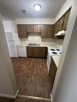 Hollister Apartments - Photo 1 of 1