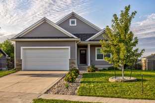 5447 Rowling Dr - Photo 1 of 1