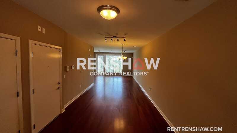 380 N Island Dr #304 - Photo 3 of 14