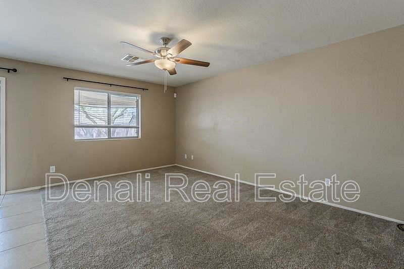 5764 East Everhart Lane - Photo 5 of 38