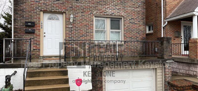 1908 Dale St #1stFL - Photo 3 of 29