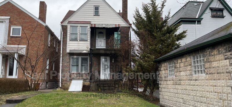 1908 Dale St #1stFL - Photo 7 of 29