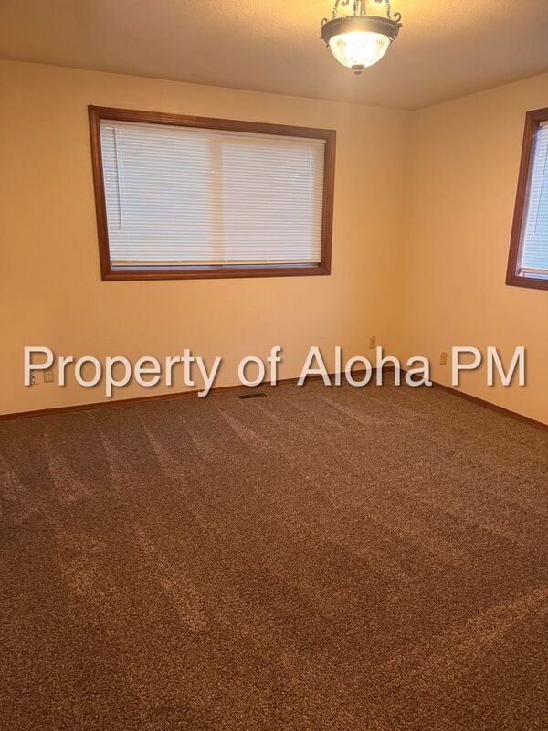 2171 North Linder Road - Photo 6 of 15