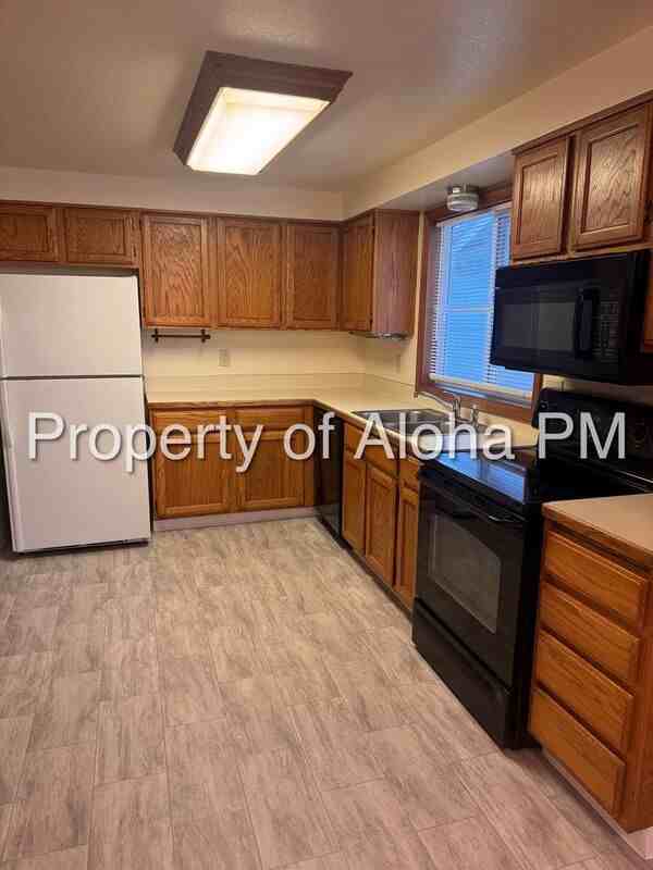 2171 North Linder Road - Photo 2 of 15