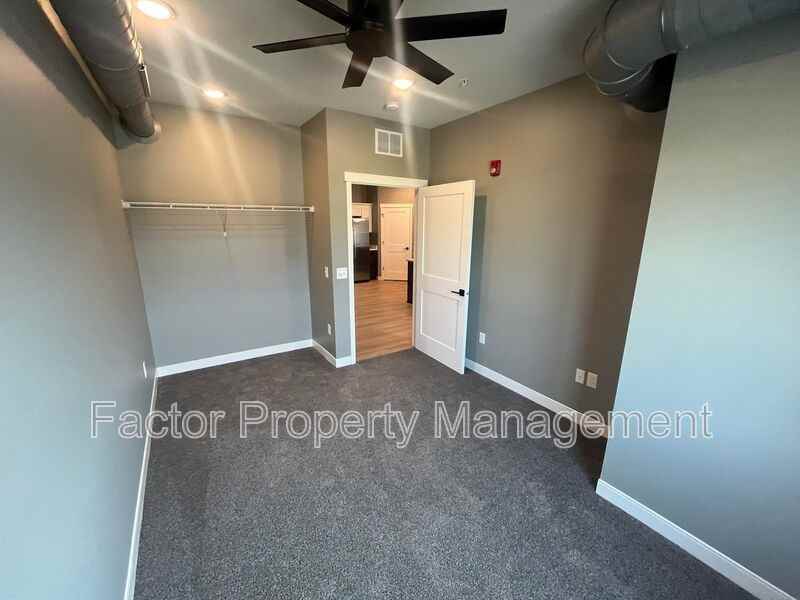 960 N 3rd St #208 - Photo 7 of 12