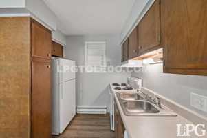 featured image of 3348 Arlington Avenue #6