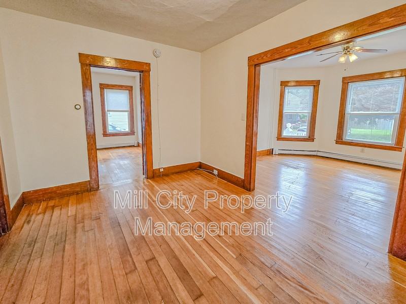 76 George St - Photo 4 of 11