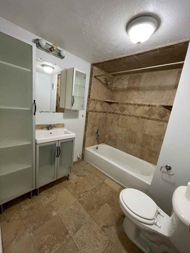 40 P St - Photo 6 of 8