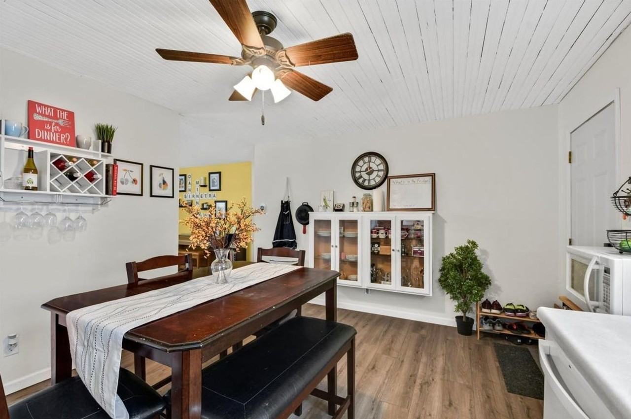 307 Thompson St - Photo 5 of 13