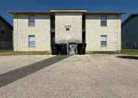 featured image of 1309 Quail Cir #A