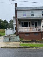 featured image of 16 Andrewsville St