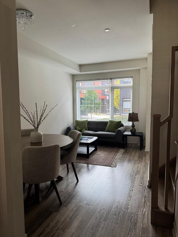 370 Red Maple Rd #70, Richmond Hill, ON L4C 6P5 3 Bedroom Condo for ...