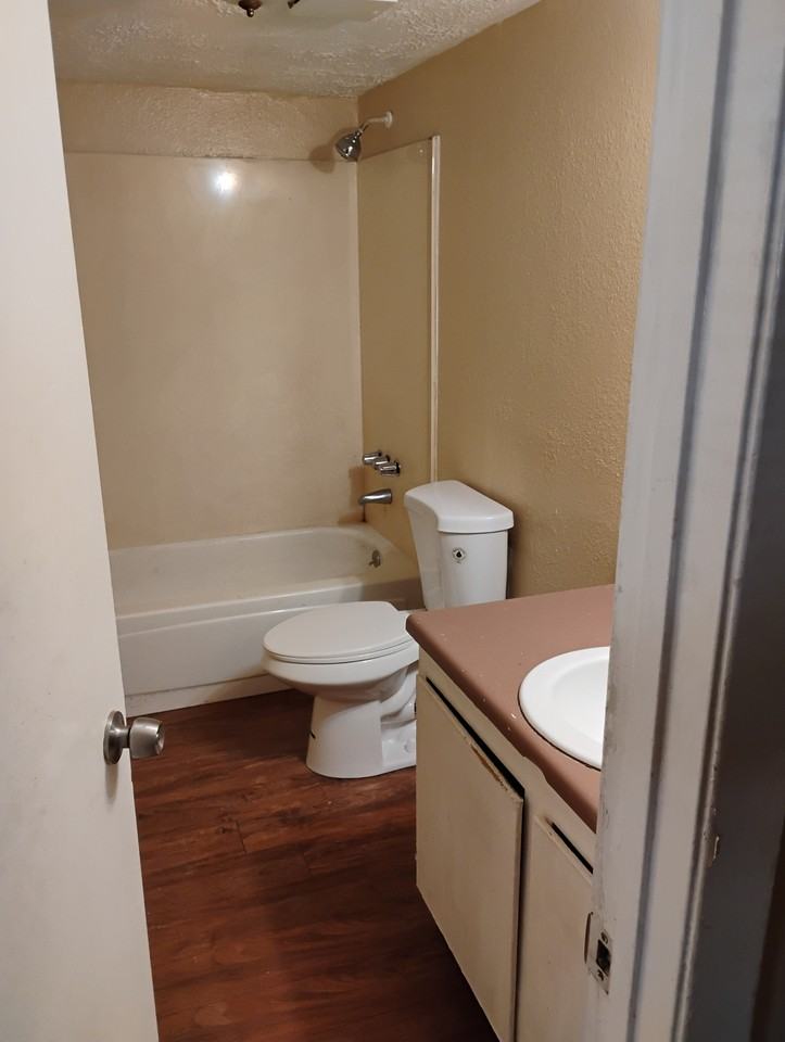 800 George Kersh Drive - Photo 4 of 9