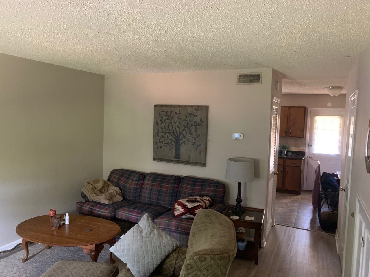 1435 Shirley Street - Photo 3 of 10