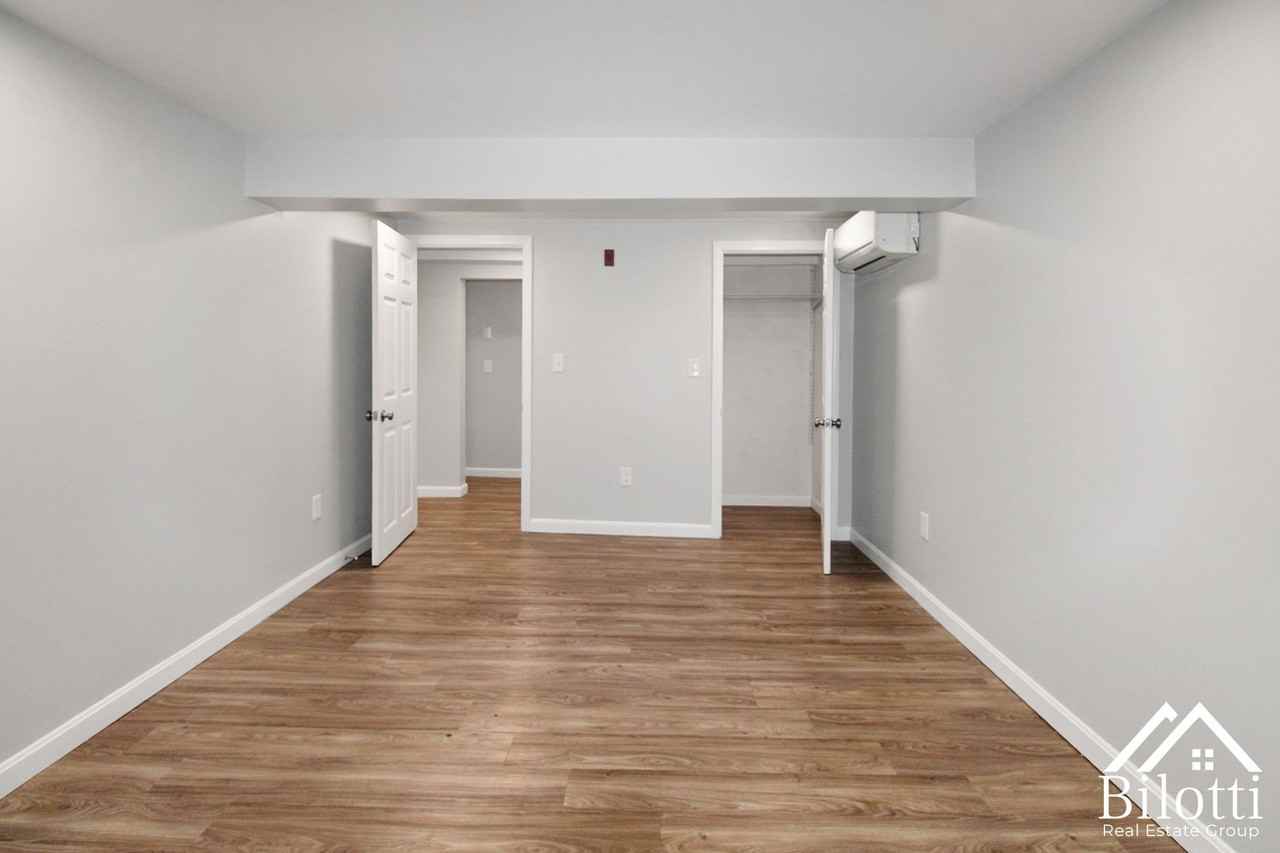 242 Waterman Avenue - Photo 7 of 26