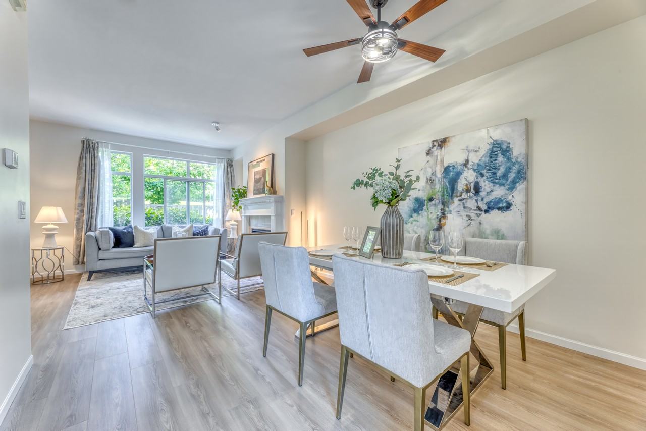 5240 Oakmount Crescent - Photo 2 of 18