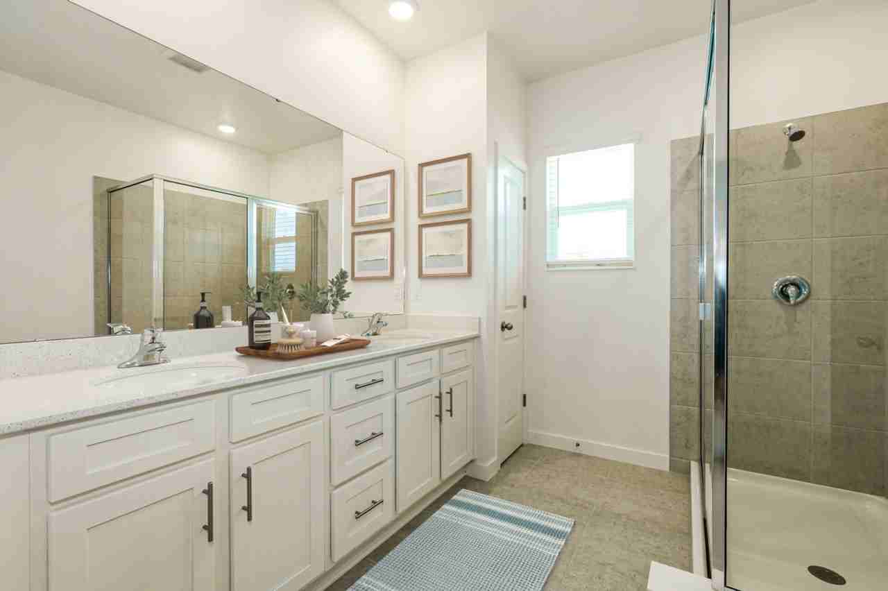 1434 1434 Tristar Dr - Photo 4 of 16