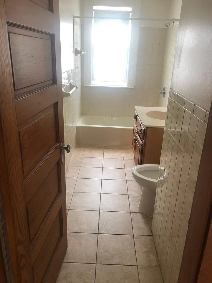 Rena St #2 - Photo 4 of 5