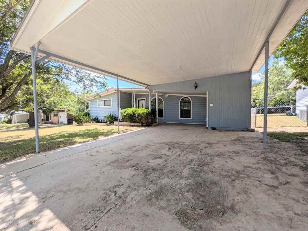 14 Steele St - Photo 2 of 3