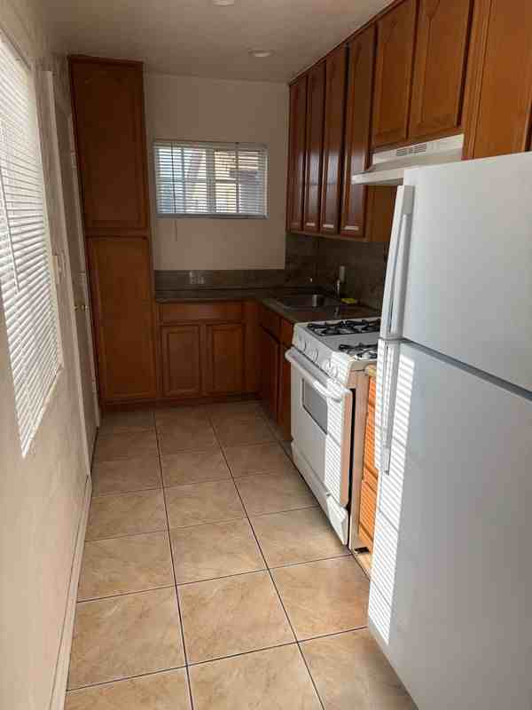 3571 Boston Ave - Photo 2 of 12