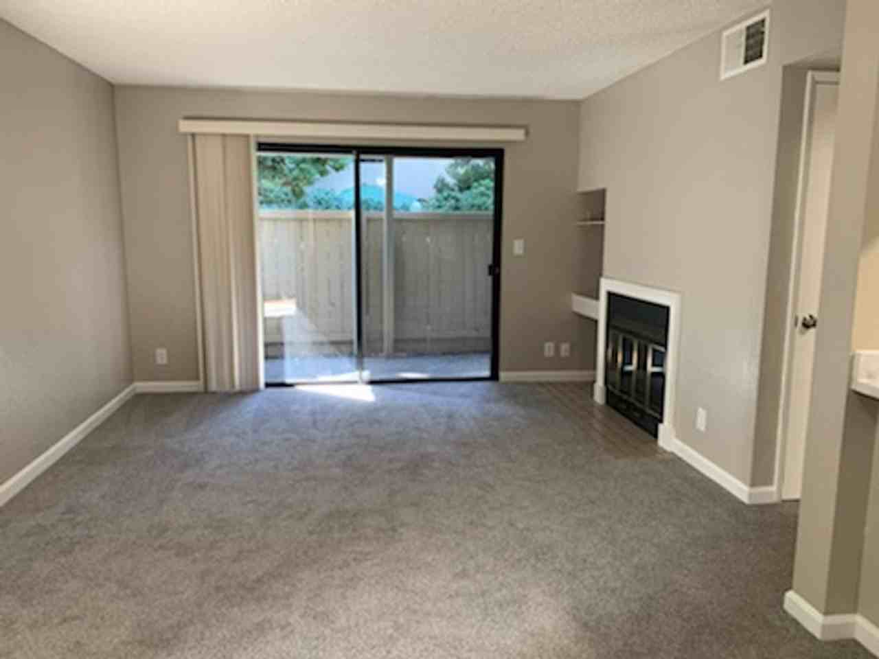 CHARISMA APTS. - Photo 2 of 10