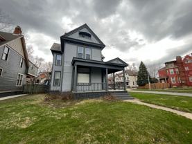 206 W Creighton - Photo 1 of 1